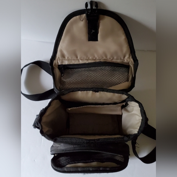 Denali Tech Los Angeles Tech Bag With Shoulder Strap - EUC - Picture 3 of 5